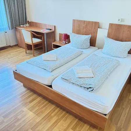 Sonnenschein بيت ضيافة Halle (Saale)