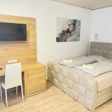 ゲストハウス Sonnenschein 3*