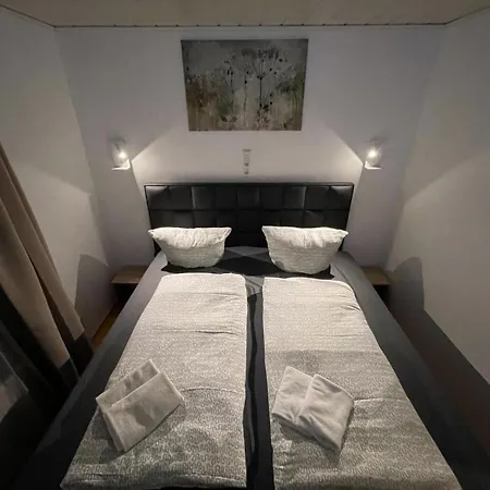 ゲストハウス Sonnenschein ハレ