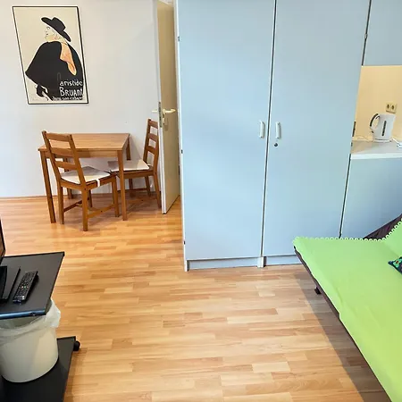 Sonnenschein 招待所 Halle (Saale)