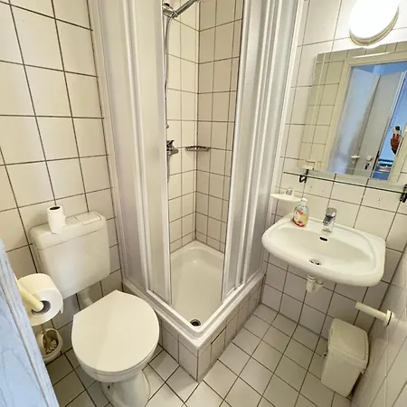 ゲストハウス Sonnenschein 3*