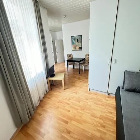 招待所 Sonnenschein